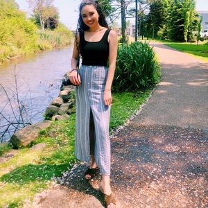 Hollister maxi Skirt with Slit
